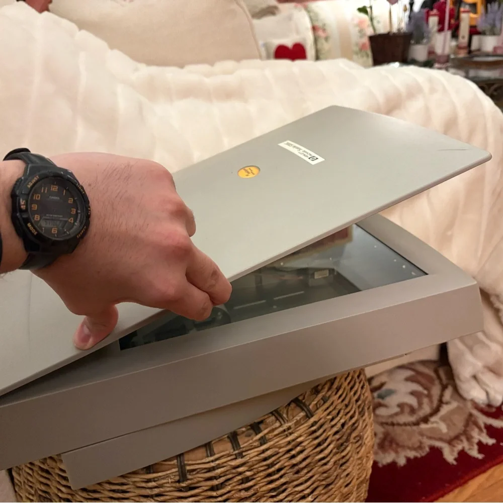 HP ScanJet 5200c Flatbed Scanner